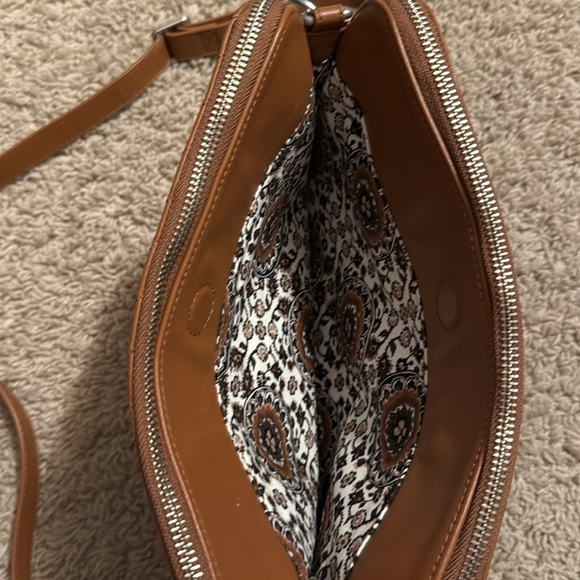 Vera Bradley Leather Carryall Triple Compartment Bag - Picture 4 of 9